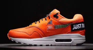 Nike Air Max 1 "Just Do It" orange