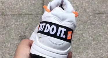Nike Air Max 1 "Just Do It" blanche