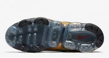 Nike Air VaporMax 97 Metallic Gold