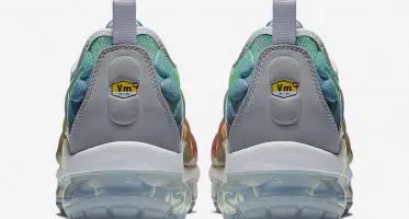 Nike Air VaporMax Plus Rainbow