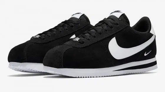 Nike Cortez Basic SE "Mini Swoosh" noire et blanche