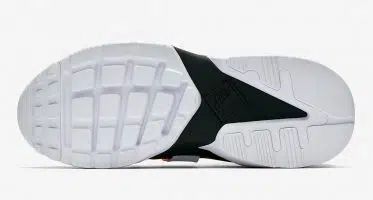 Nike Huarache City Low « Just Do It » orange