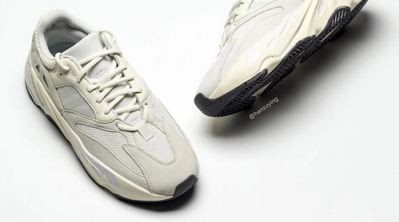 adidas Yeezy Boost 700 ‘’Analog’’