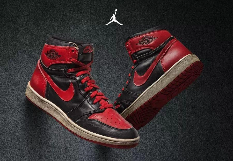 Air Jordan 1 Retro High OG ‘’Bred’’/‘’Banned’’
