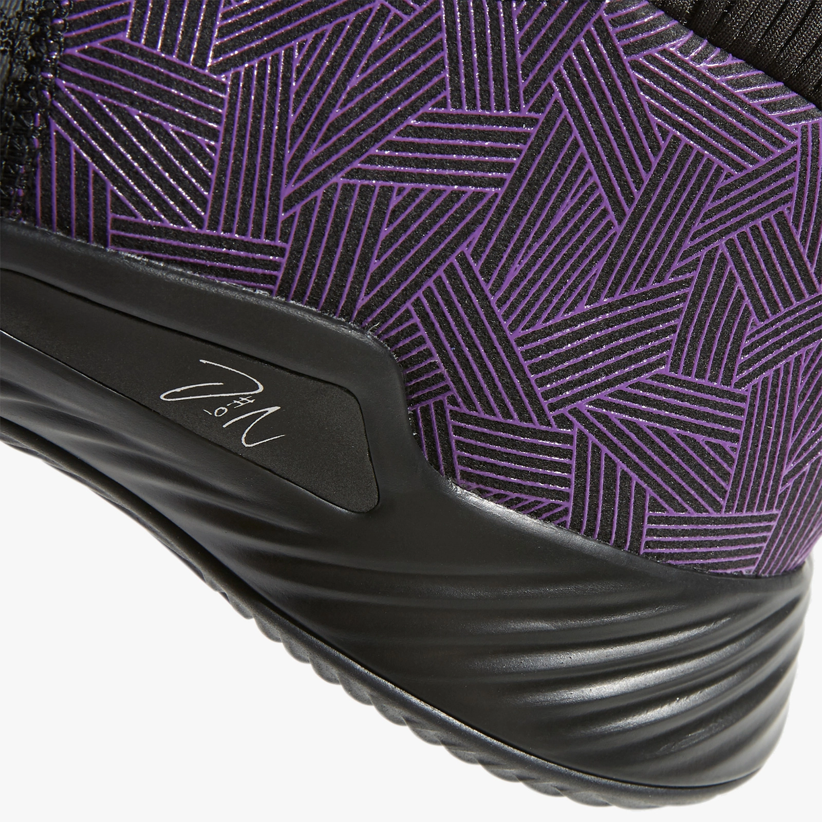 Dame 5 ‘’Black Panther’’