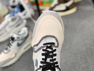 Nike Air Max 1 ‘’Inside Out’’