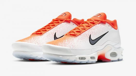 Nike Air Max Plus TN SE ‘’Hyper Crimson’’