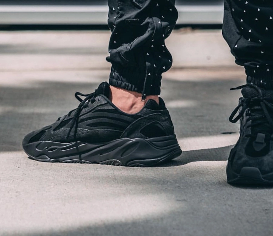 adidas Yeezy Boost 700 v2 ‘’Vanta’’ - On feet