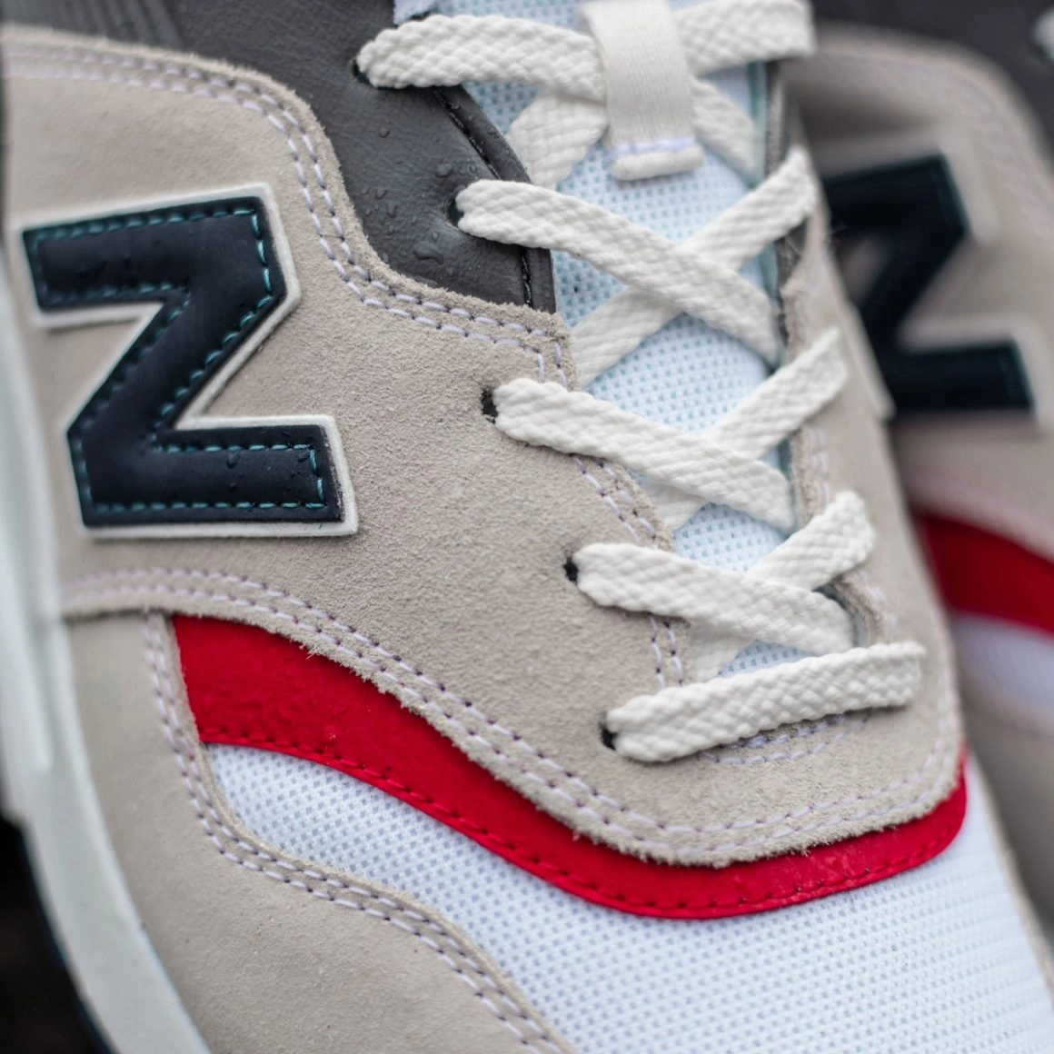 New Balance 997H LFC