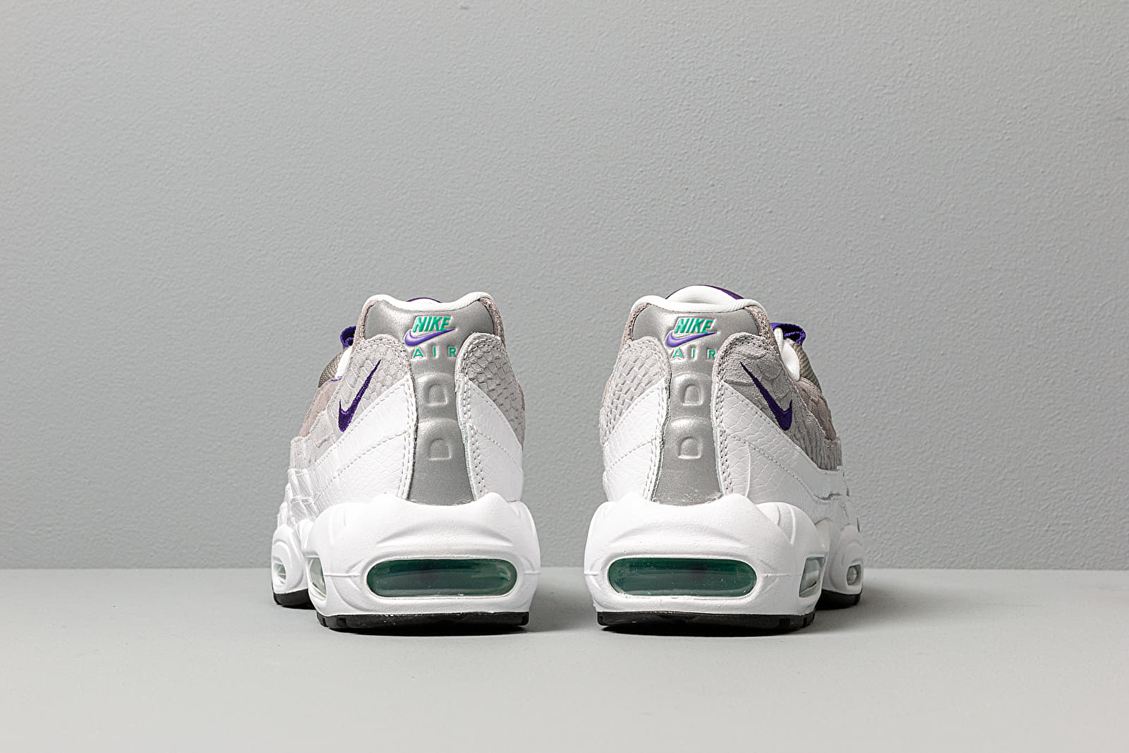 air max 95 grape snakeskin