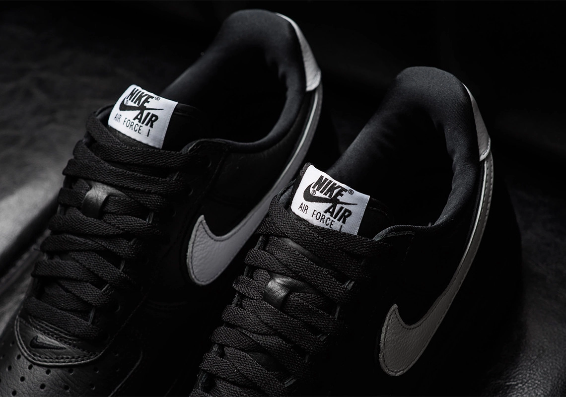 Nike Air Force 1 Low Retro QS ‘’Friday’’