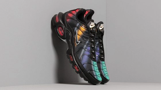 Nike Air Max Plus Tn SE ‘’Black/Flash Crimson - Kinetic Green’’