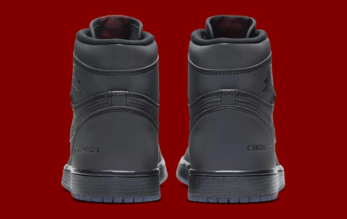 Air Jordan 1 Retro High Zoom ‘’Fearless’’