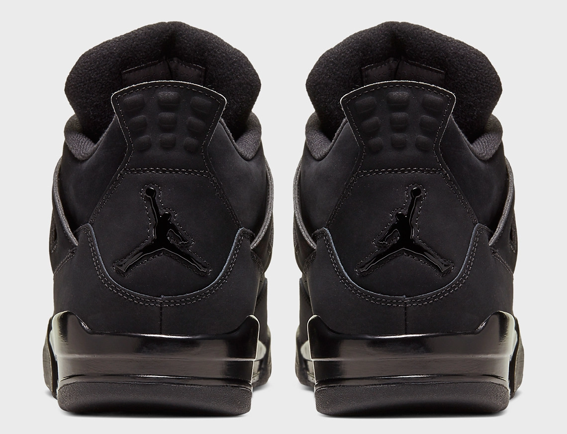 Air Jordan 4 ‘’Black Cat’’