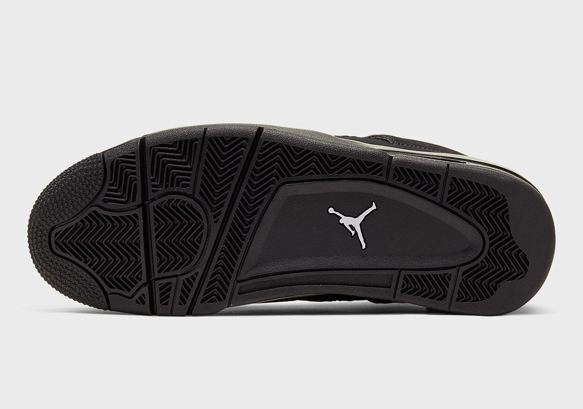 Air Jordan 4 ‘’Black Cat’’