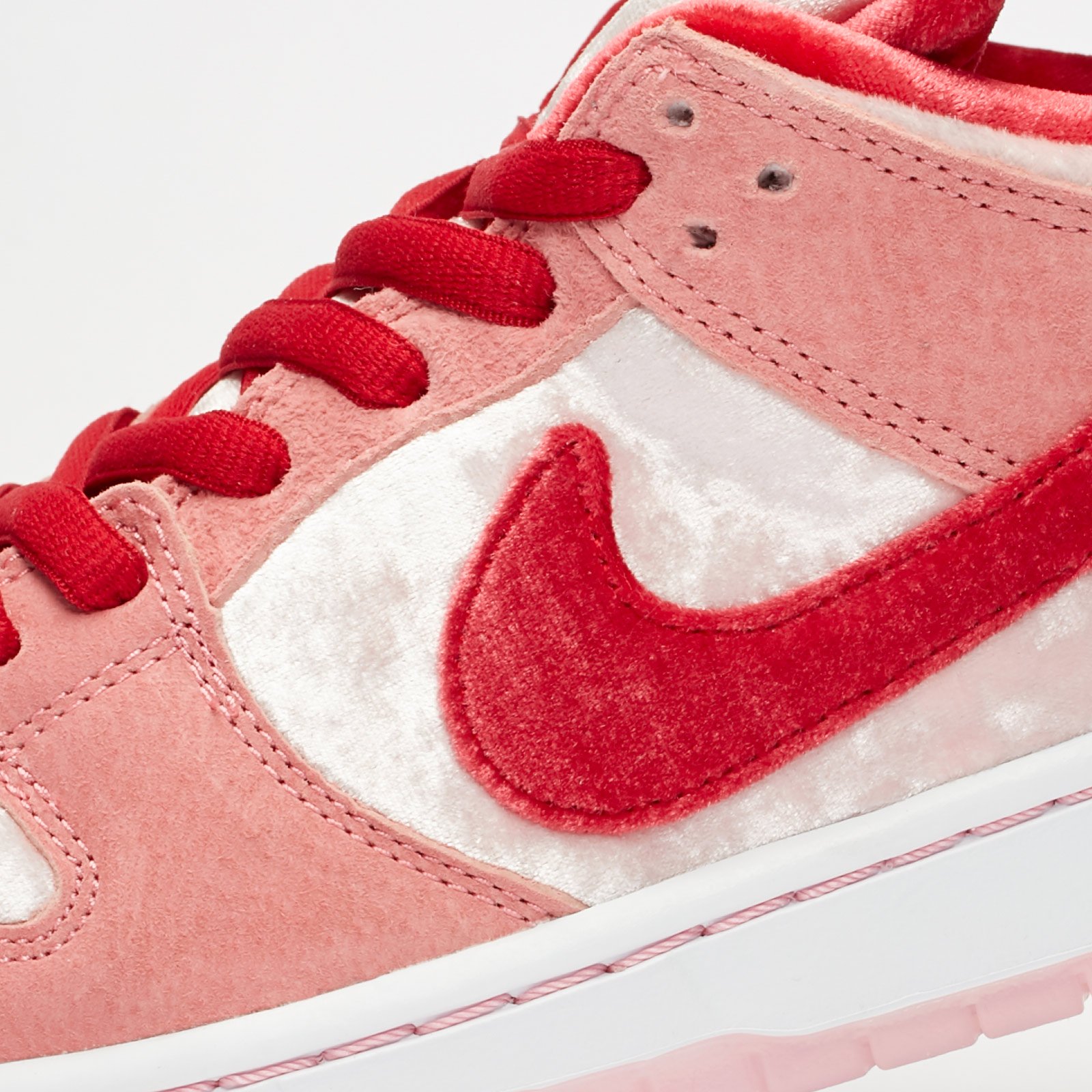 strangelove x nike