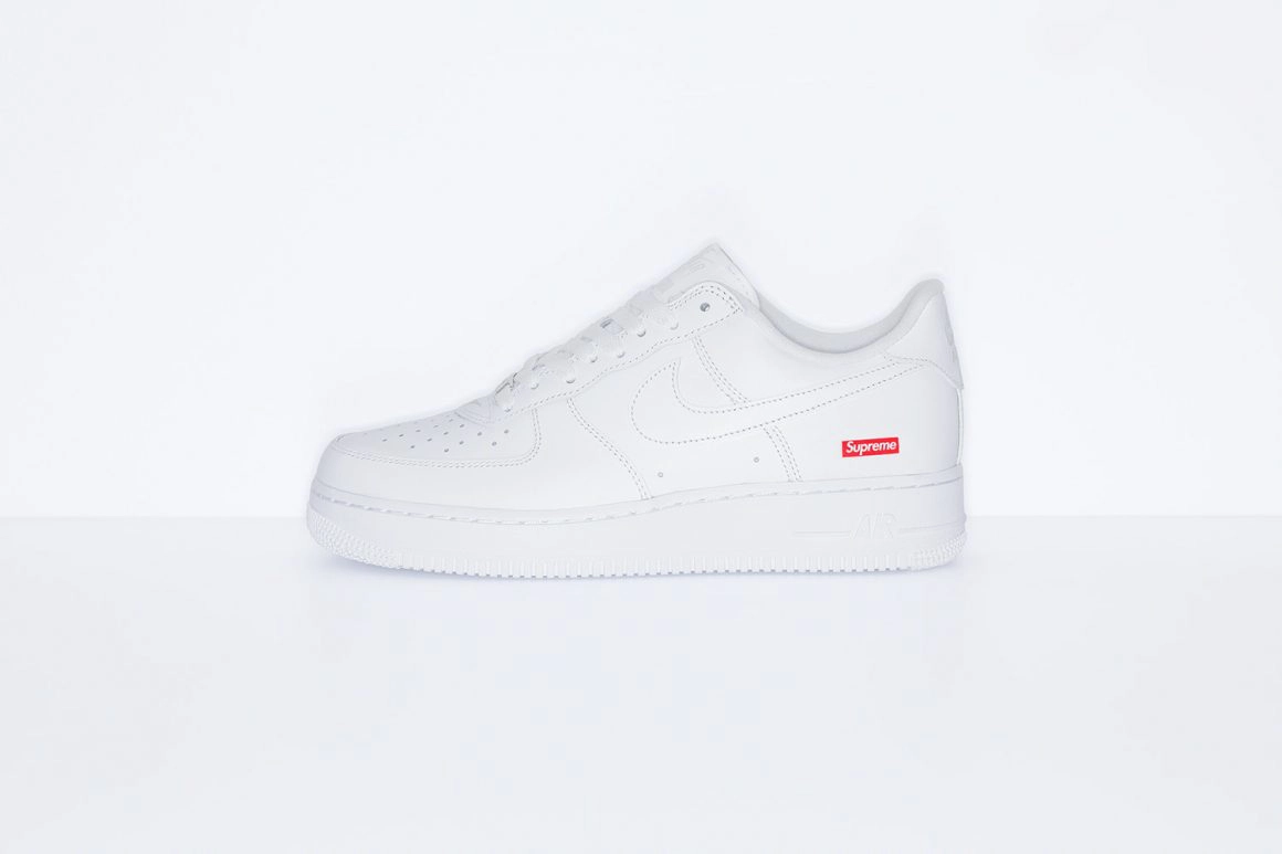 SUPREME x Nike Air Force 1 Low ‘’Box Logo’’ - White - CU9225-100