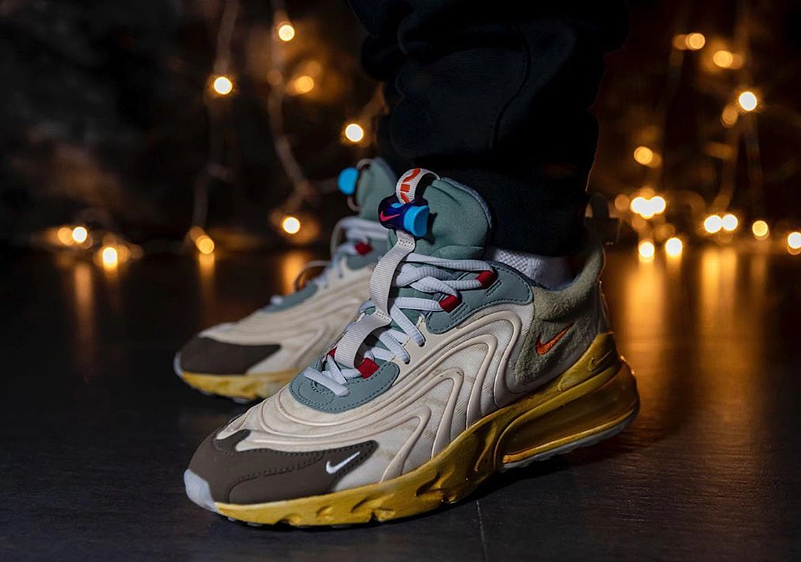 Travis Scott x Nike Air Max 270 React