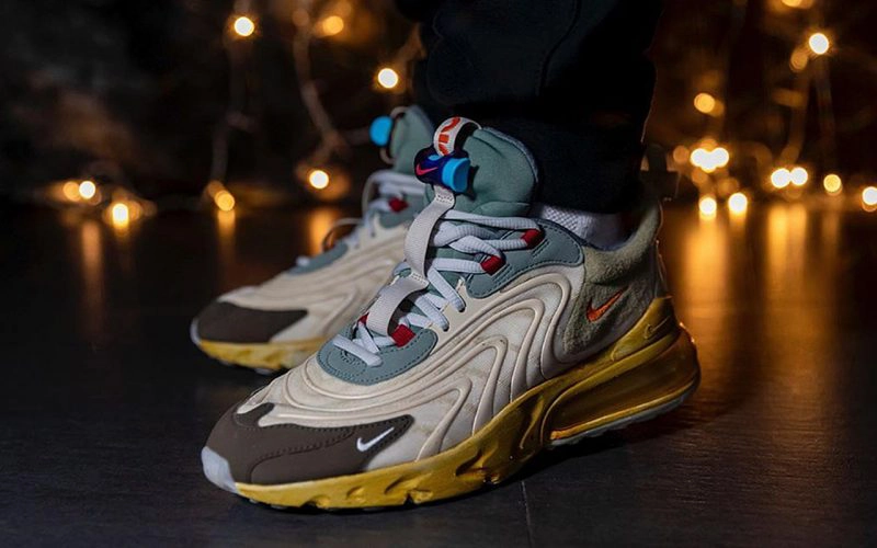 Travis Scott x Nike Air Max 270 React