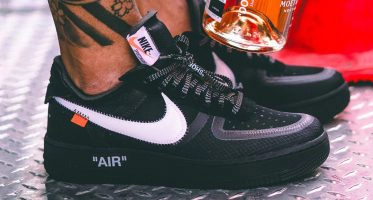 Off-WhiteNike Air Force 1 ‘’Black’’