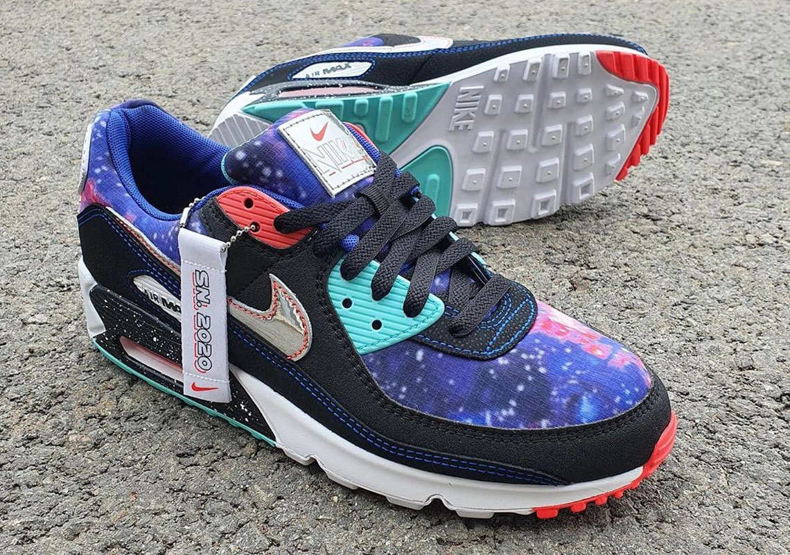 Nike Air Max 90 ‘’Galaxy’’ - ‘’Supernova 2020’’ Pack - CW6018-001