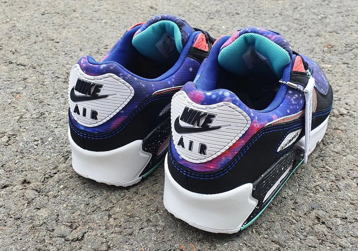 Nike Air Max 90 ‘’Galaxy’’ - ‘’Supernova 2020’’ Pack - CW6018-001