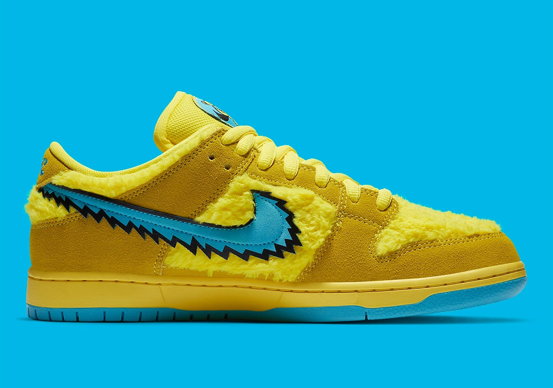 Grateful Dead x Nike SB Dunk ‘’Opti Yellow’’ - CJ5378-700