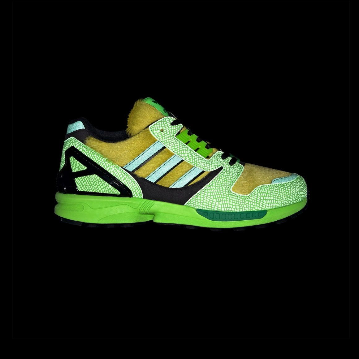 atmos x adidas ZX 8000 ‘’G-SNK 3’’ ‘’Green’’ - FX8593