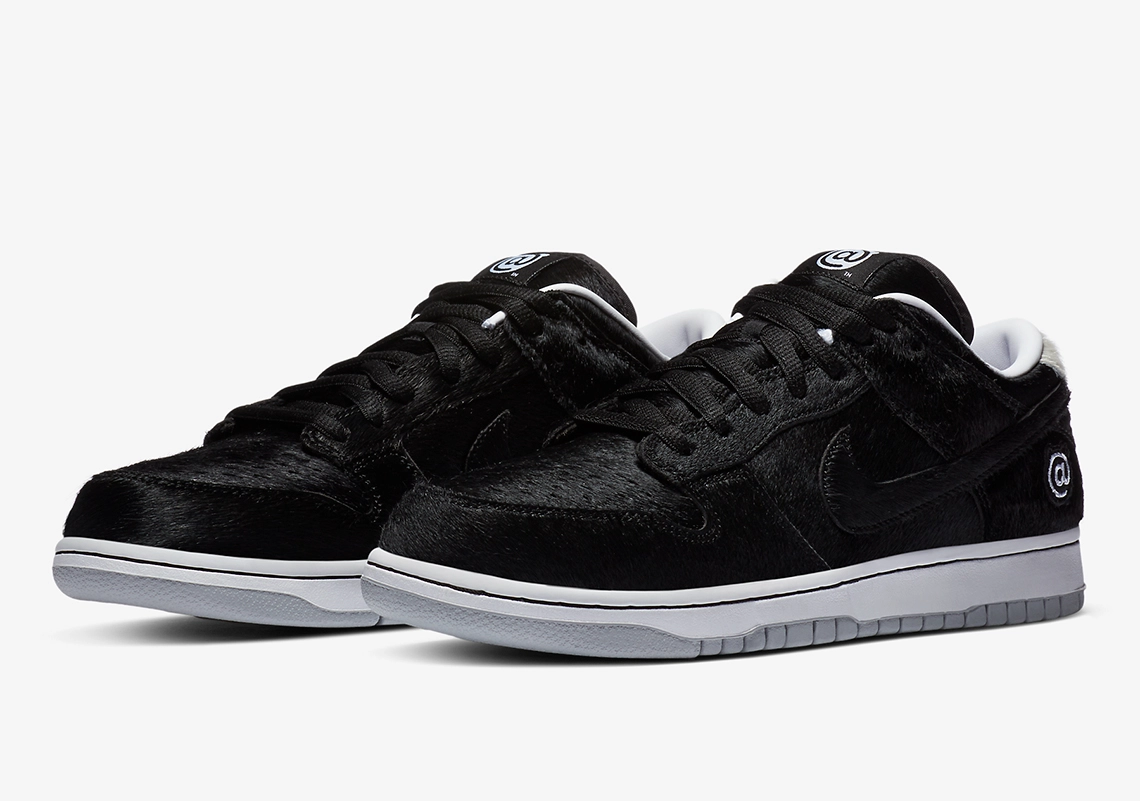 Medicom Toy x Nike SB Dunk Low “Be@rbrick” - CZ5127-001