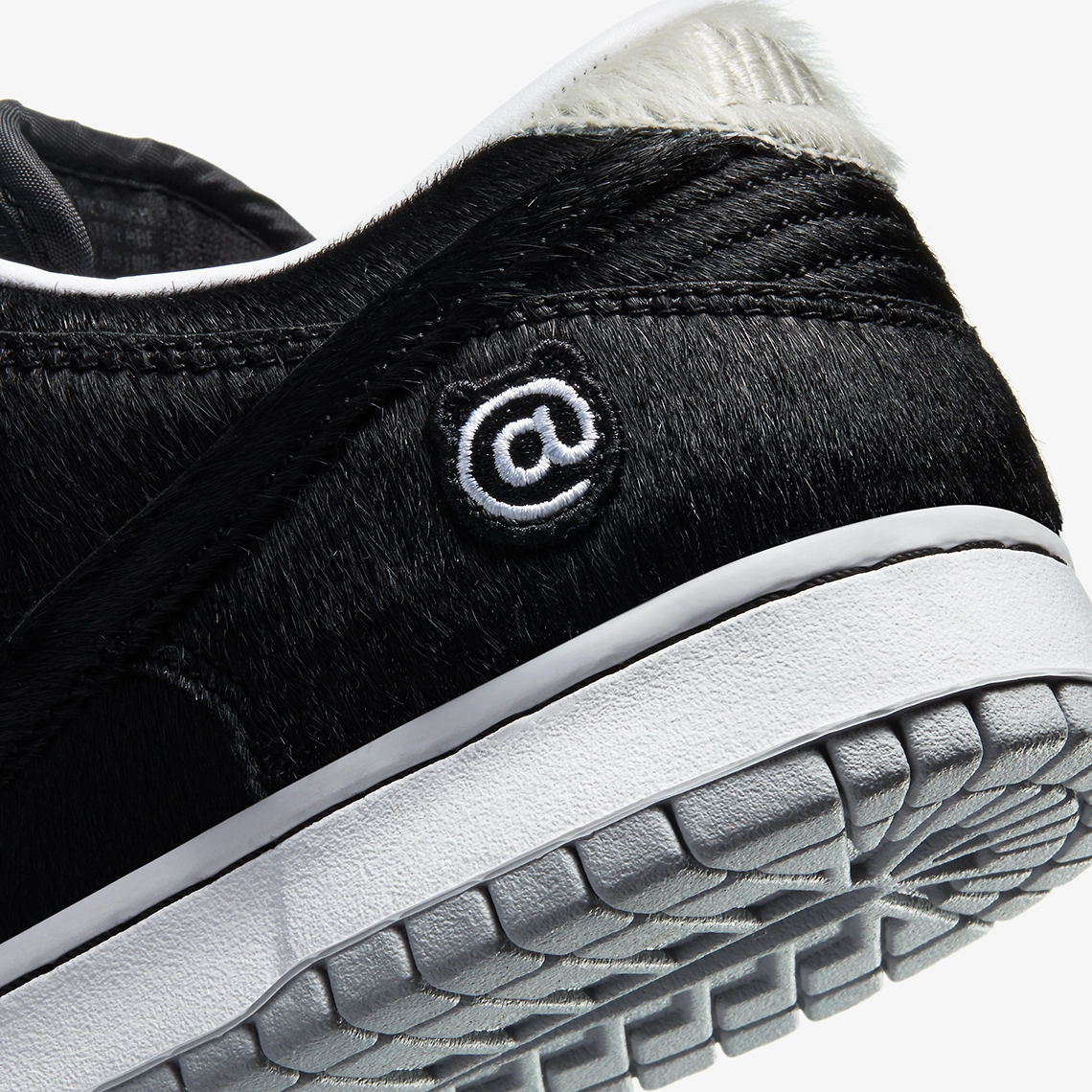 Medicom Toy x Nike SB Dunk Low “Be@rbrick” - CZ5127-001