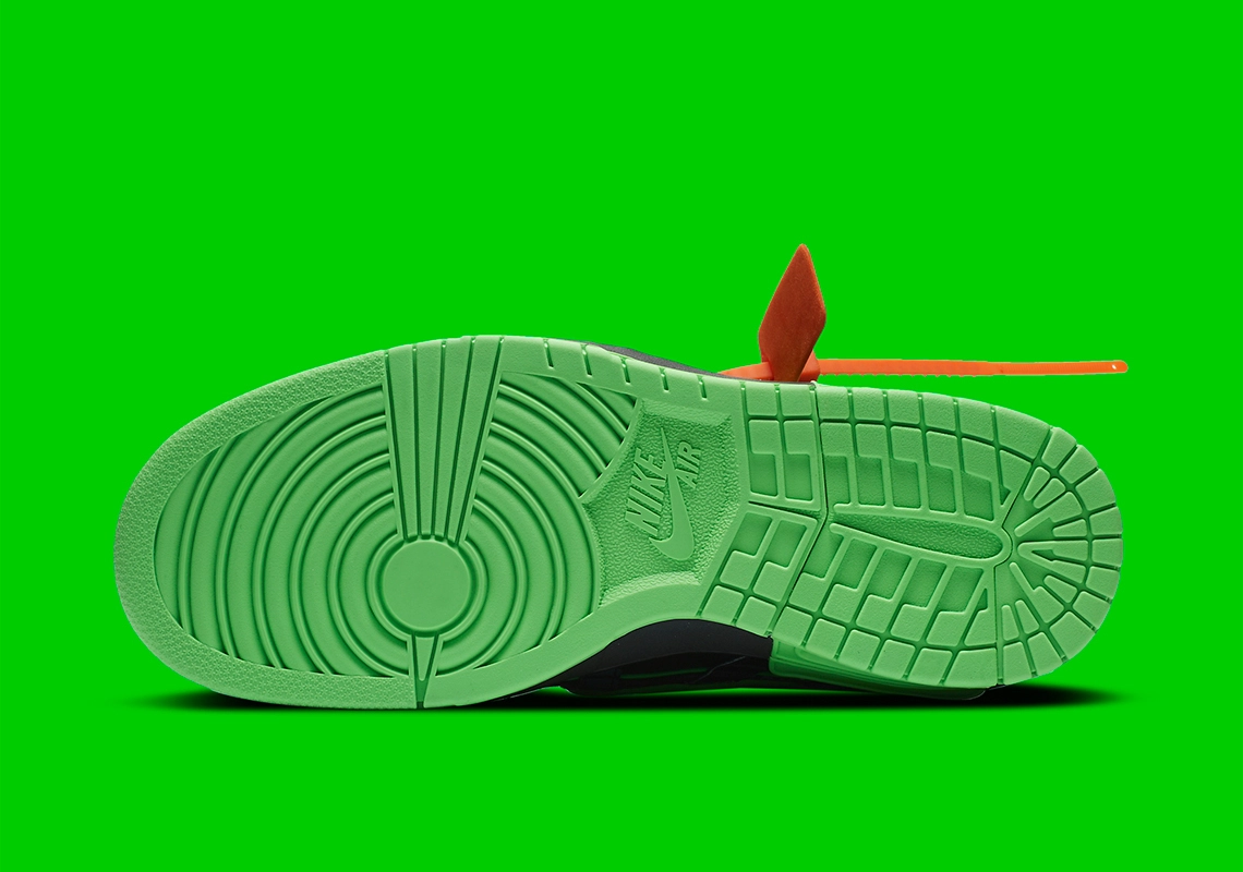 Off-White x Nike Air Rubber Dunk ‘’Green Strike’’ - CU6015-001