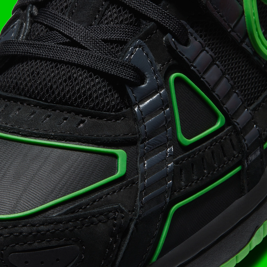 Off-White x Nike Air Rubber Dunk ‘’Green Strike’’ - CU6015-001