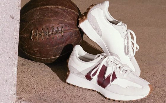 STAUD x New Balance 327 - WS327SG