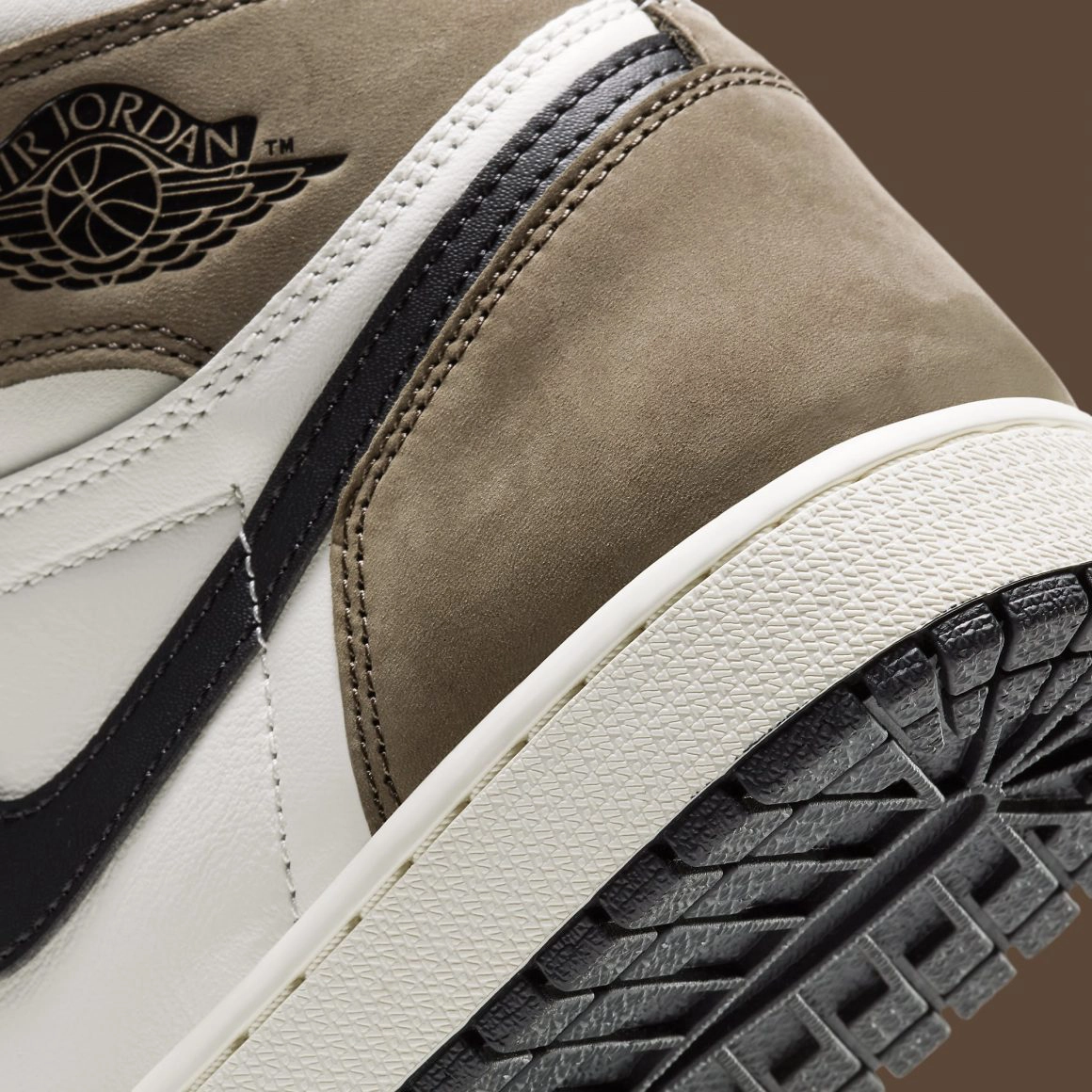 Air Jordan 1 Retro High OG ‘’Dark Mocha’’ - 555088-105