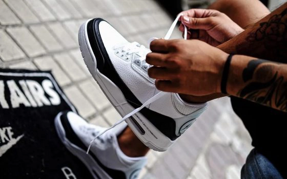 Fragment Design x Air Jordan 3 Retro SP - DA3595-100