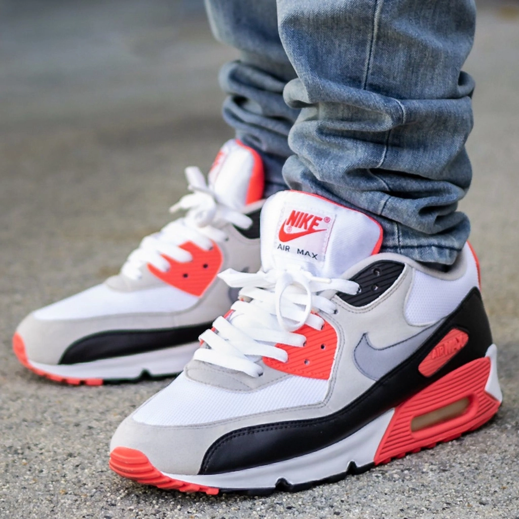 Nike Air Max 90 ‘’Infrared’’ - On-feet