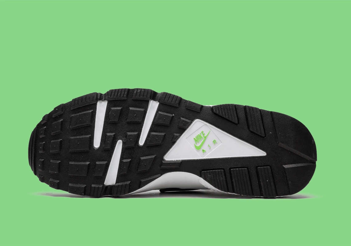 Nike Air Huarache ‘’Scream Green’’ - DD1068-100
