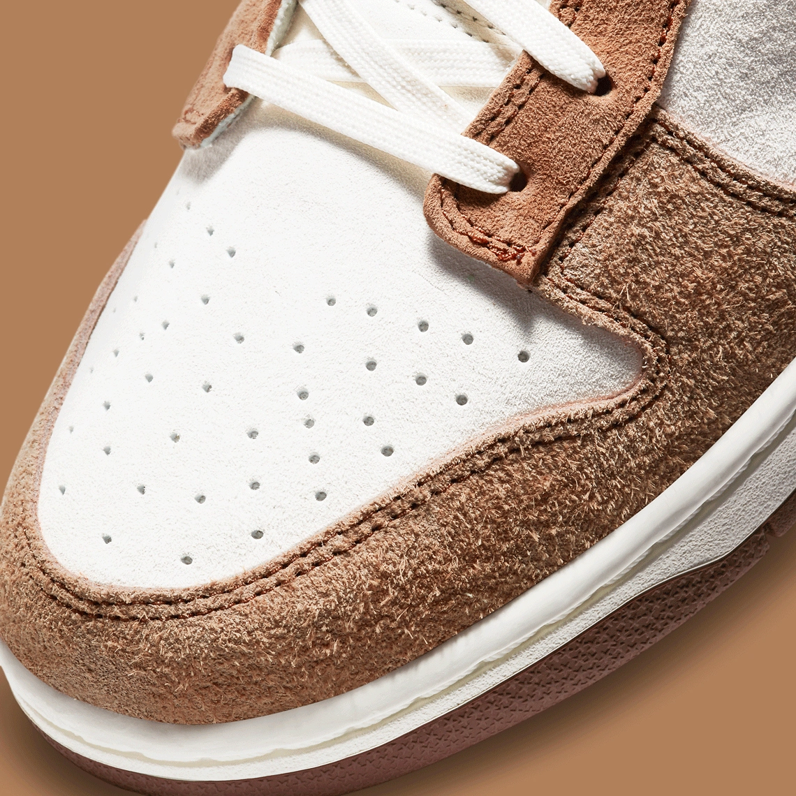 Nike Dunk Low ‘’Medium Curry’’ - DD1390-100