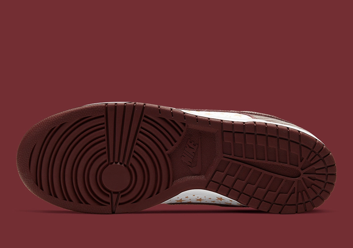 SUPREME x Nike SB Dunk Low ‘’Barkroot Brown’’ - DH3228-103