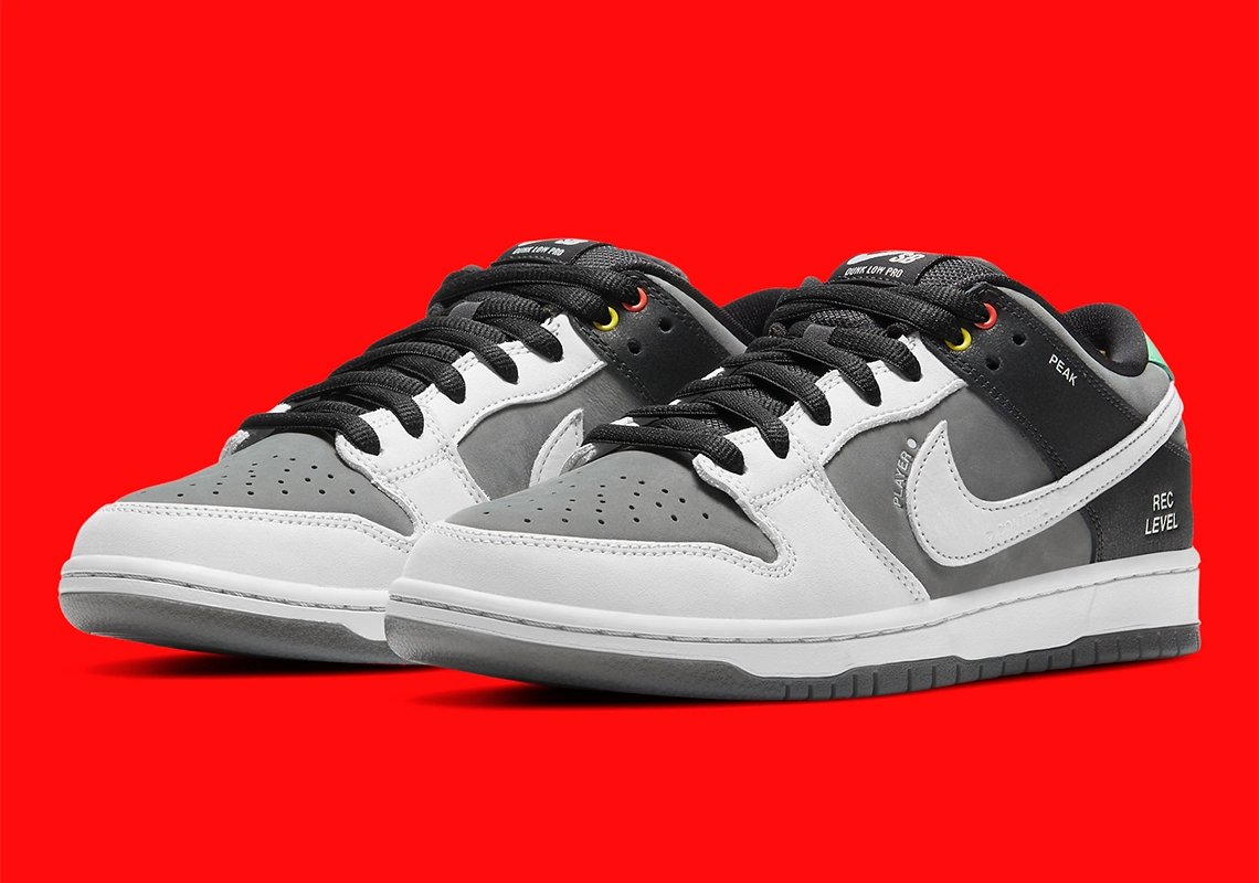 Nike SB Dunk Low ‘’Camcorder’’ - CV1659-001