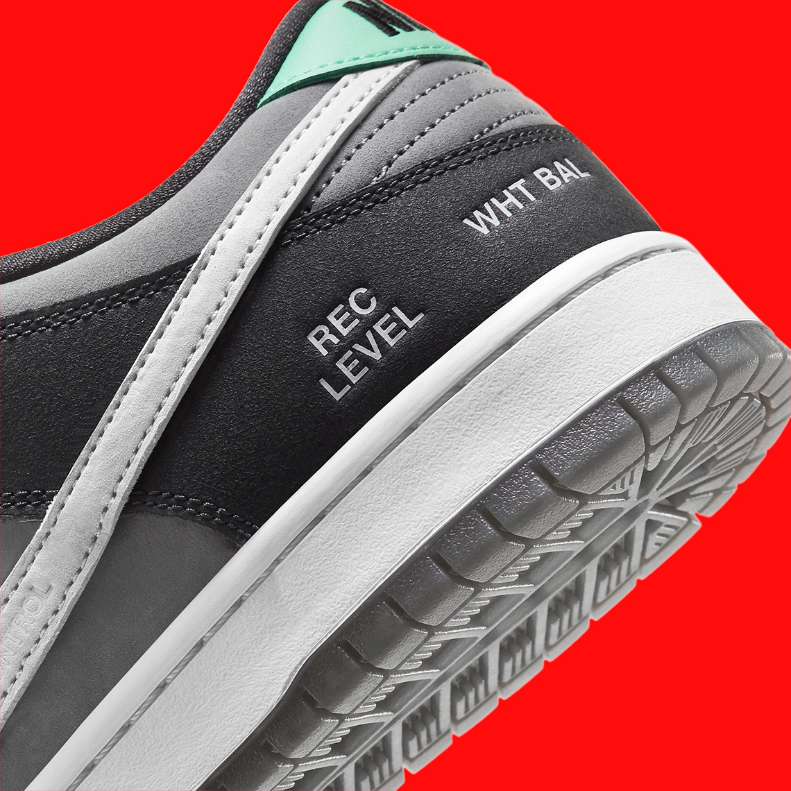 Nike SB Dunk Low ‘’Camcorder’’ - CV1659-001