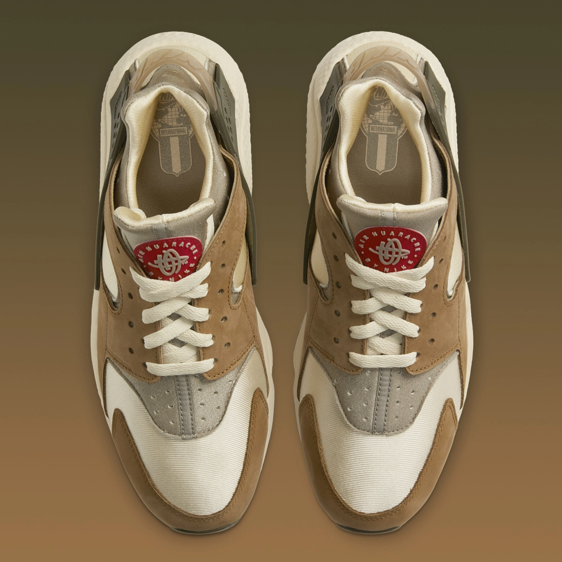 Stüssy x Nike Air Huarache LE ‘’Desert Oak’’ - DD1381-200