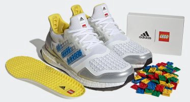 LEGOadidas Ultraboost 4.0 DNA ‘’Shock Blue’’ - FY7690