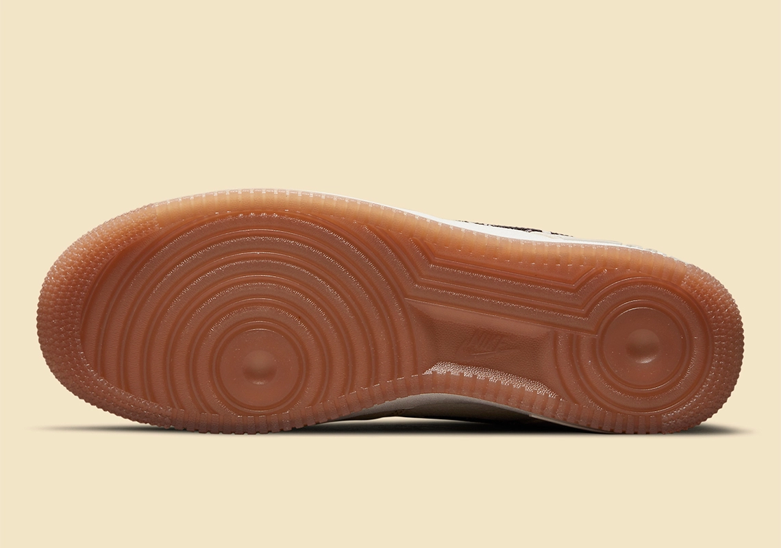 Nike Air Force 1 Low "Paisley Swoosh" - DJ4631-200