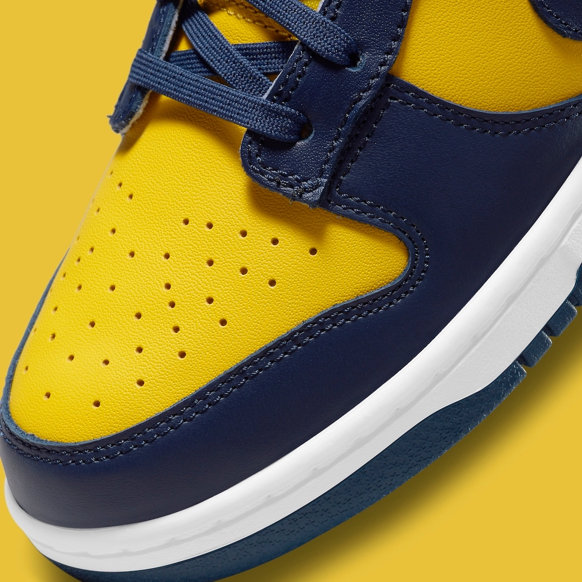 Nike Dunk Low ‘’Michigan’’ - DD1391-700