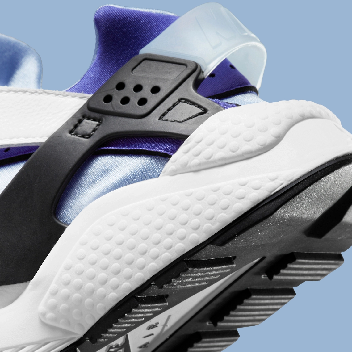 Nike Air Huarache ‘’Concord’’ - DH4439-100
