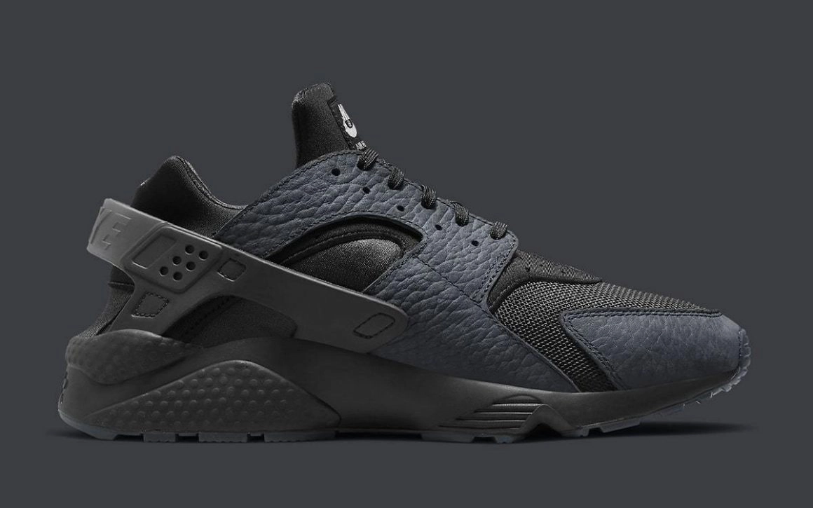 Nike Air Huarache ‘’Have You Hugged Your Foot Today?’’ - DJ6890-001