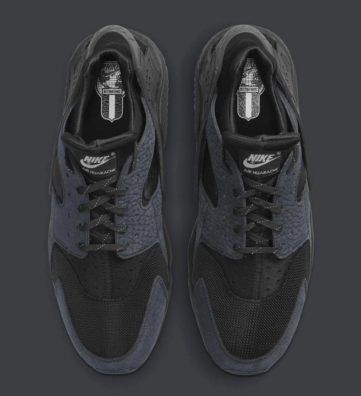Nike Air Huarache ‘’Have You Hugged Your Foot Today?’’ - DJ6890-001