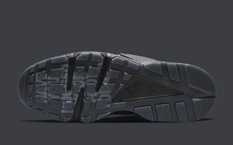 Nike Air Huarache ââHave You Hugged Your Foot Today?ââ - DJ6890-001 | Sneaker Style