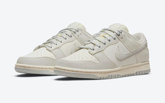 Nike Dunk Low ‘’Light Bone’’ - DD1503-107